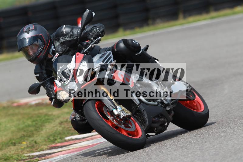 Archiv-2022/13 25.04.2022 Plüss Moto Sport ADR/Freies Fahren/96